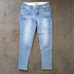 NWOT Democracy Ab Technology Women's Blue Jeans